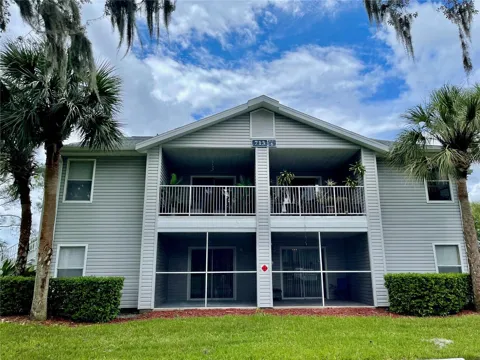 2521 GRASSY POINT DRIVE #101