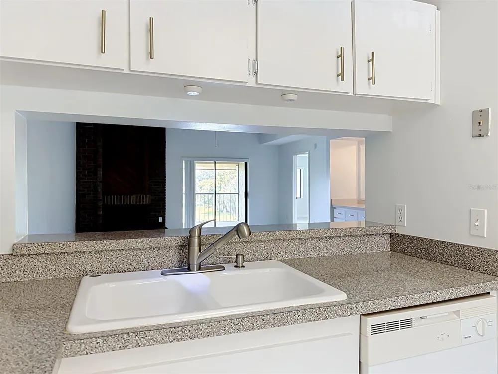 15 ESCONDIDO COURT #148 Altamonte Springs, FL 32701
