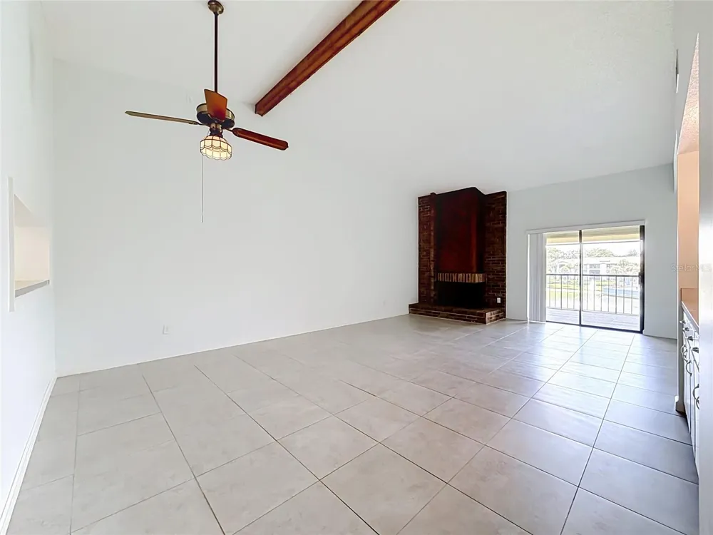 15 ESCONDIDO COURT #148 Altamonte Springs, FL 32701