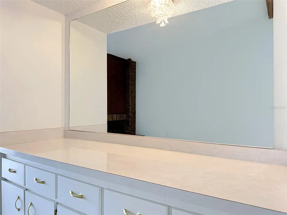 15 ESCONDIDO COURT #148 Altamonte Springs, FL 32701
