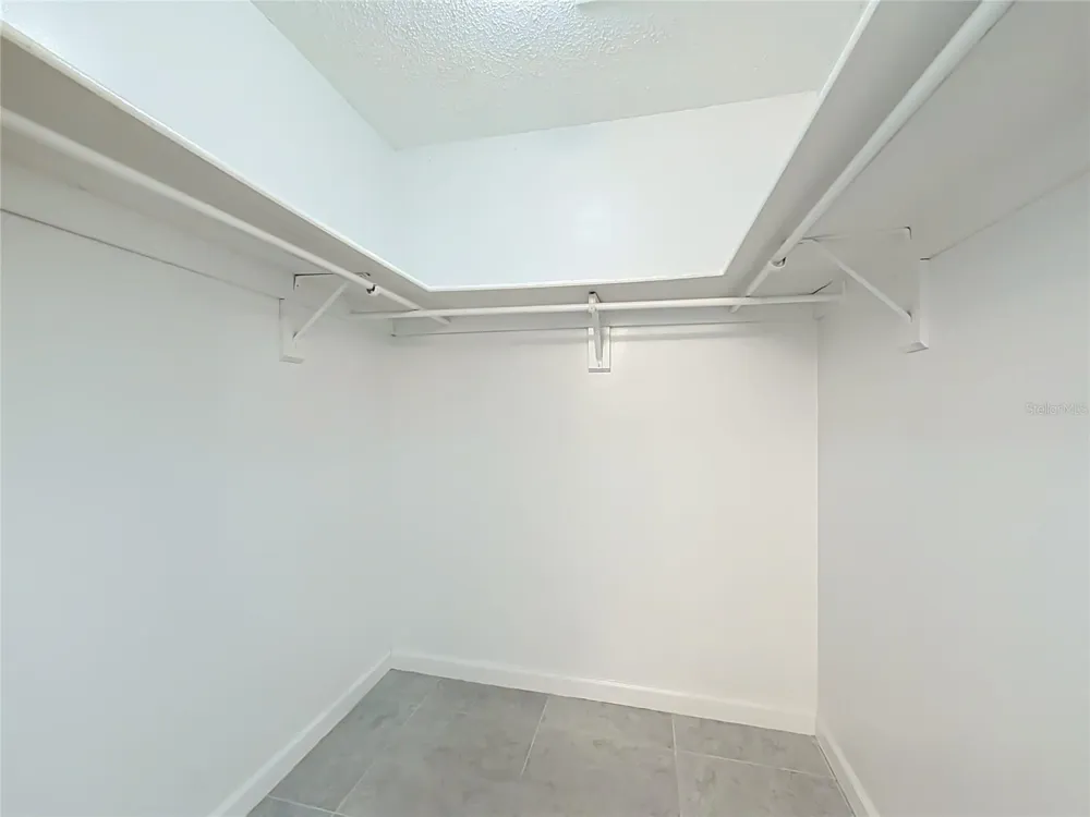 15 ESCONDIDO COURT #148 Altamonte Springs, FL 32701