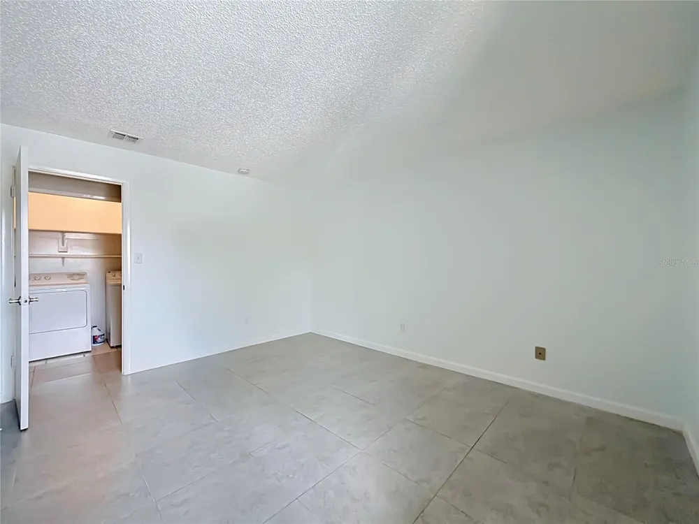 15 ESCONDIDO COURT #148 Altamonte Springs, FL 32701