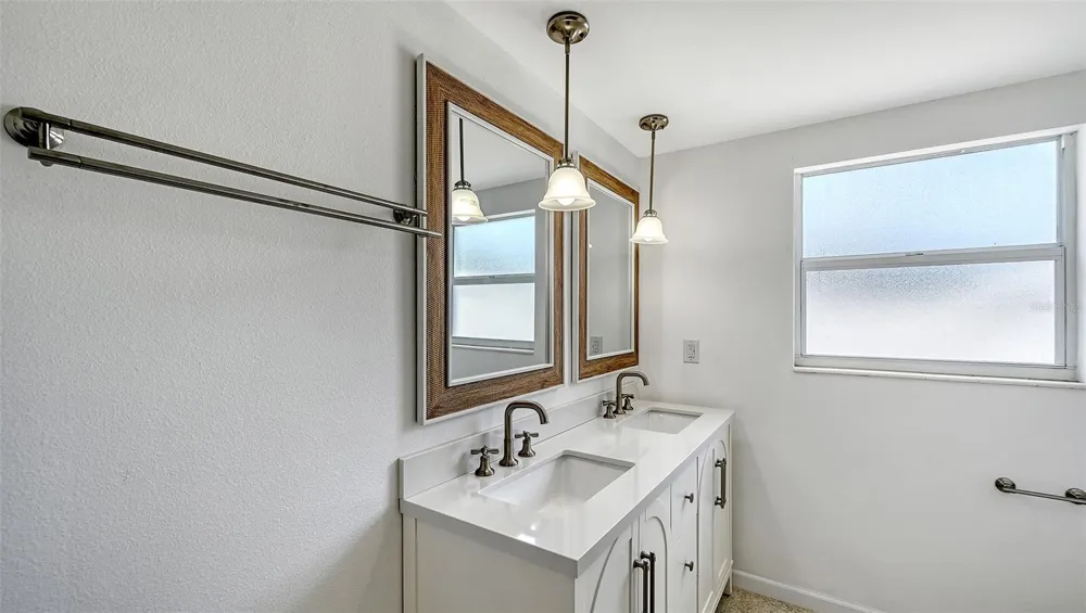 6711 S LOCKWOOD RIDGE ROAD Sarasota, FL 34231