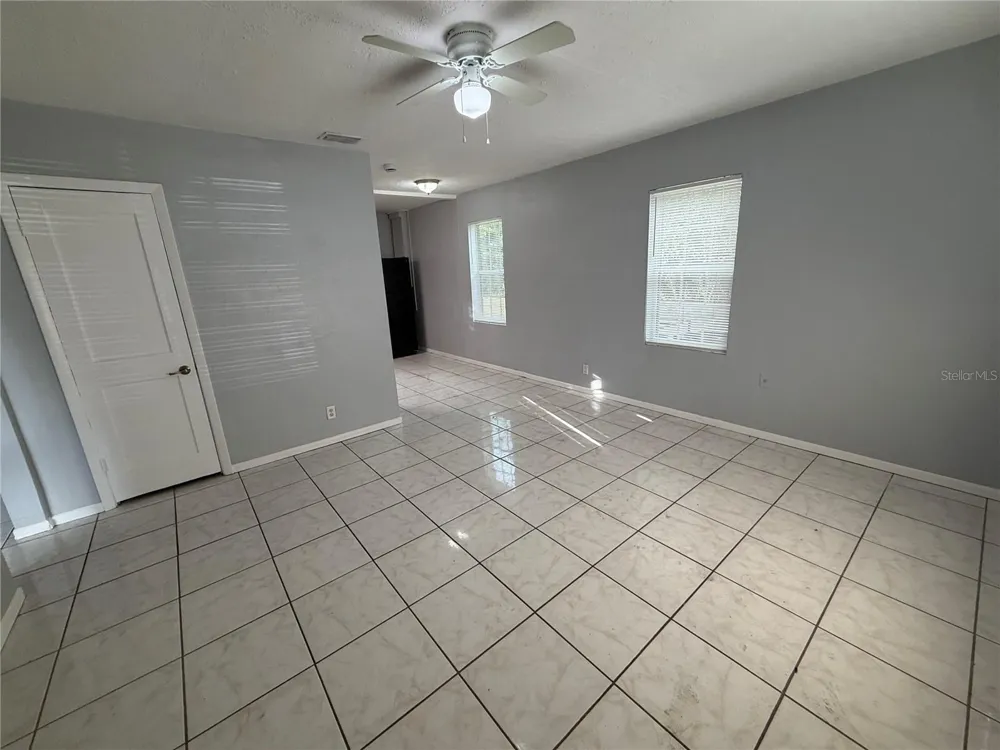 2705 6TH STREET W Bradenton, FL 34205