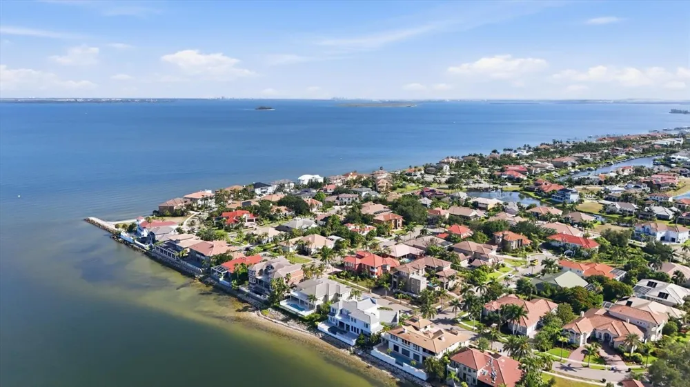 1304 JUMANA LOOP Apollo Beach, FL 33572