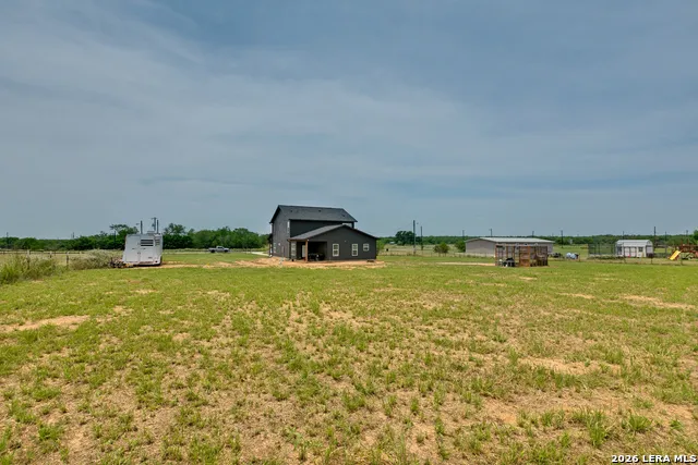 500 County Road 2645 Moore, TX 78057