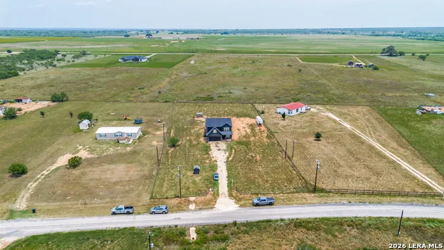 500 County Road 2645 Moore, TX 78057