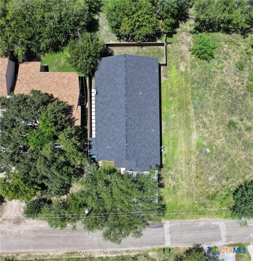 638 Oak Lane Cottonwood Shores, TX 78657