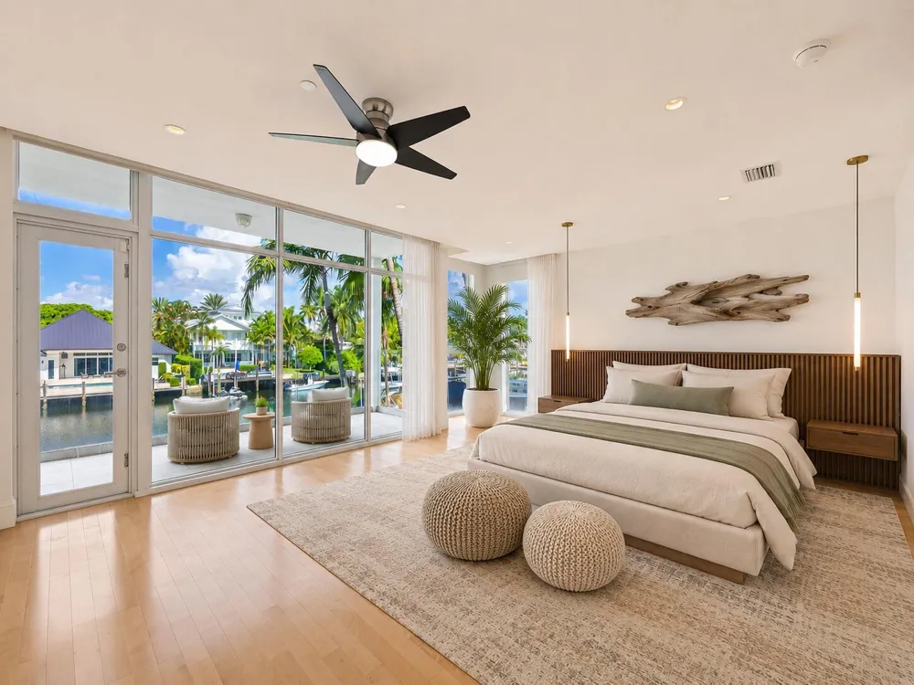 215 Hendricks Isle Fort Lauderdale, FL 33301