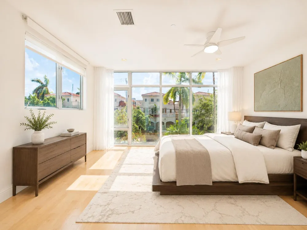 215 Hendricks Isle Fort Lauderdale, FL 33301