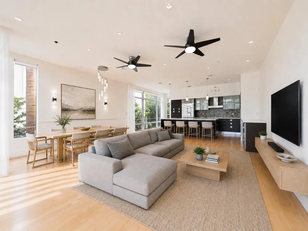 215 Hendricks Isle Fort Lauderdale, FL 33301