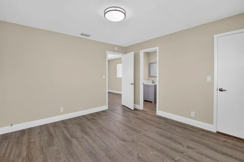 2081 SW 13th Terrace Boynton Beach, FL 33426