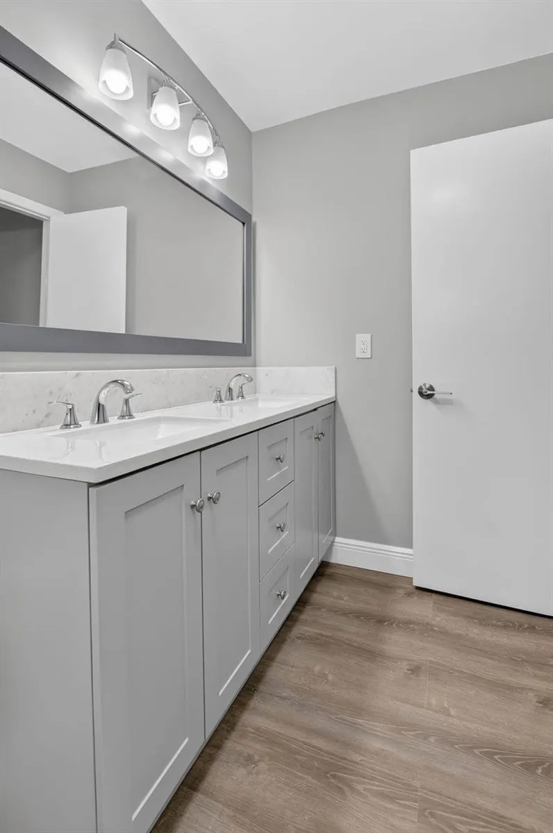 2081 SW 13th Terrace Boynton Beach, FL 33426