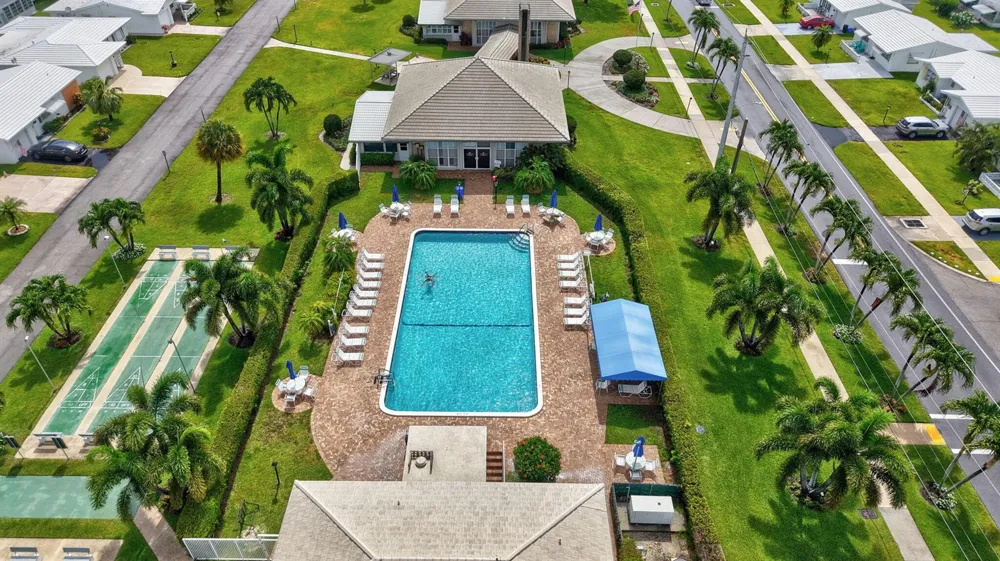 2081 SW 13th Terrace Boynton Beach, FL 33426