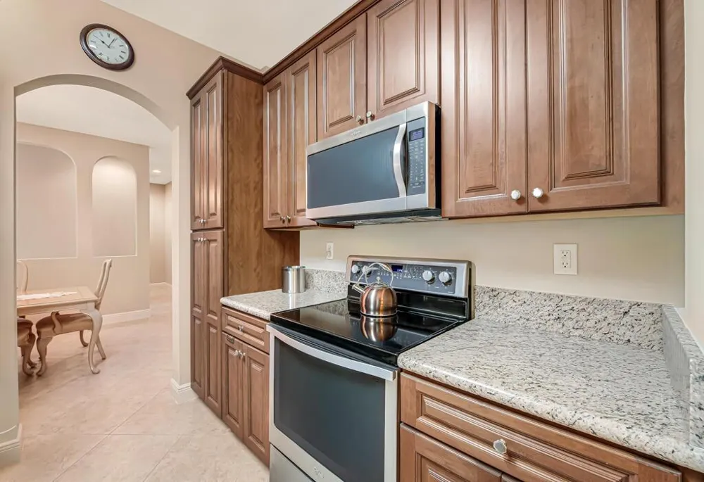 9786 Midship Way #203 Royal Palm Beach, FL 33411