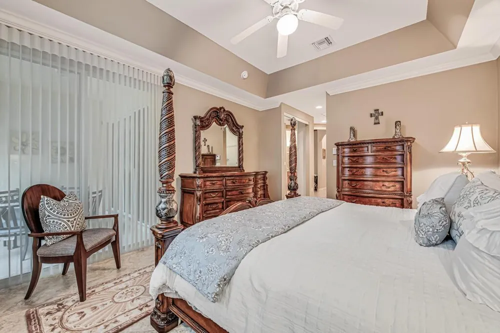 9786 Midship Way #203 Royal Palm Beach, FL 33411