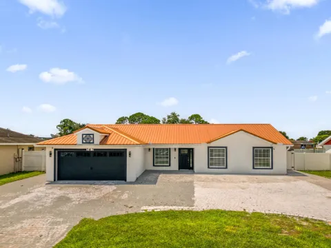363 BUTTONWOOD DRIVE