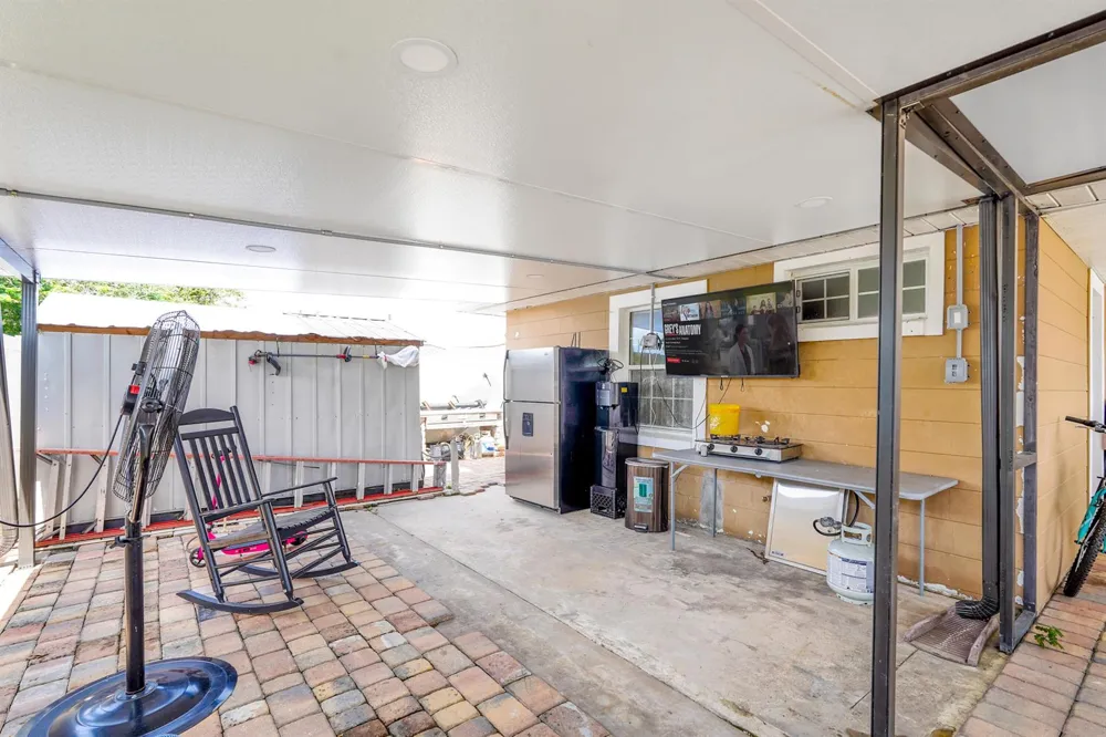 363 BUTTONWOOD DRIVE Kissimmee, FL 34743