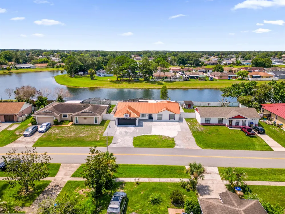 363 BUTTONWOOD DRIVE Kissimmee, FL 34743