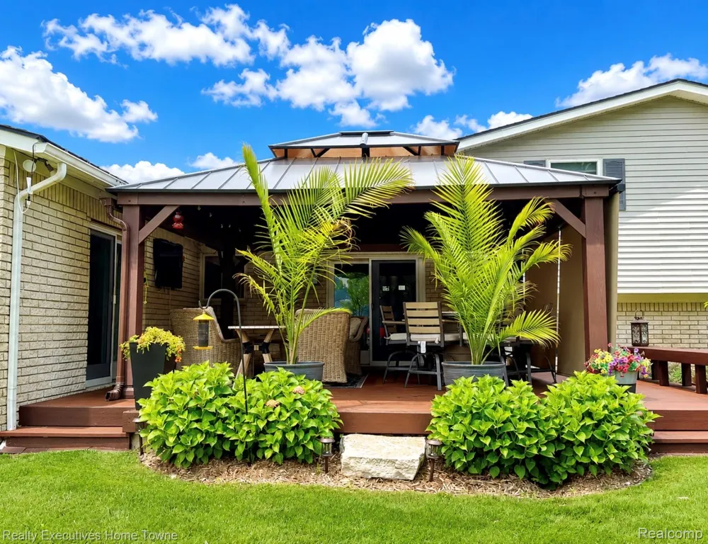 3460 Ramada Drive Highland Charter Township, MI 48356