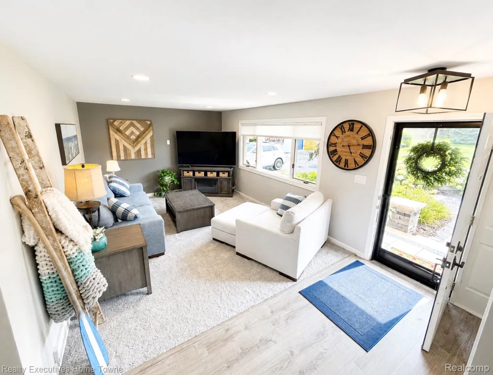 3460 Ramada Drive Highland Charter Township, MI 48356