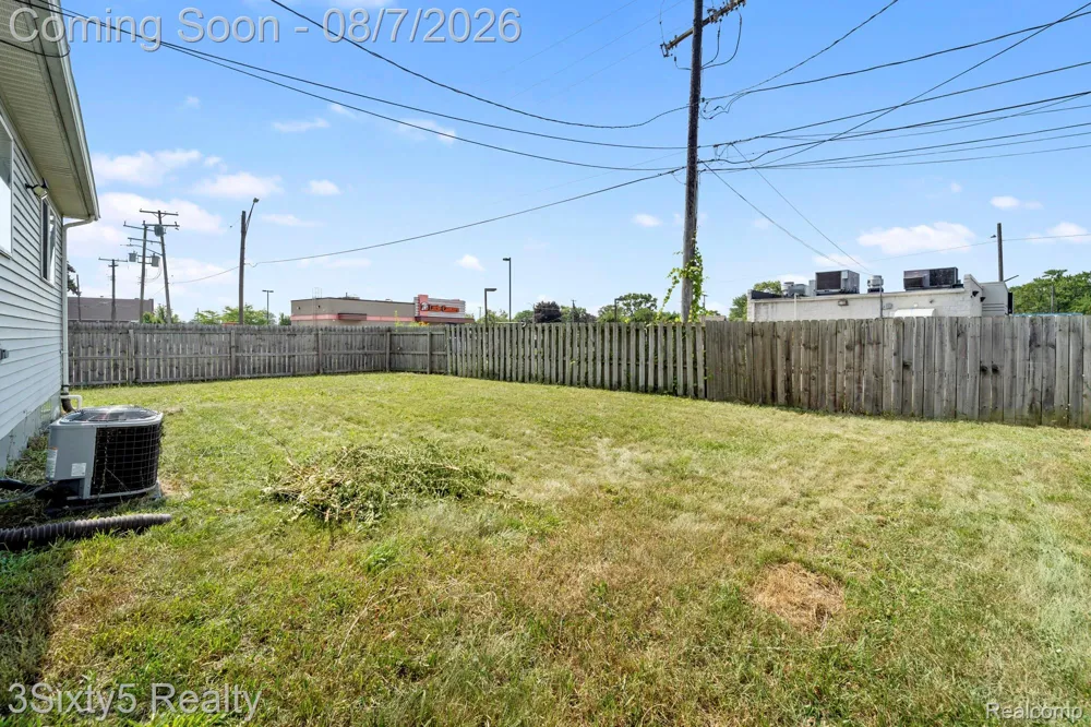 1681 Marion Avenue Lincoln Park City, MI 48146