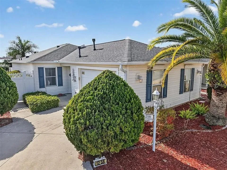 1258 ESTILL AVENUE The Villages, FL 32162