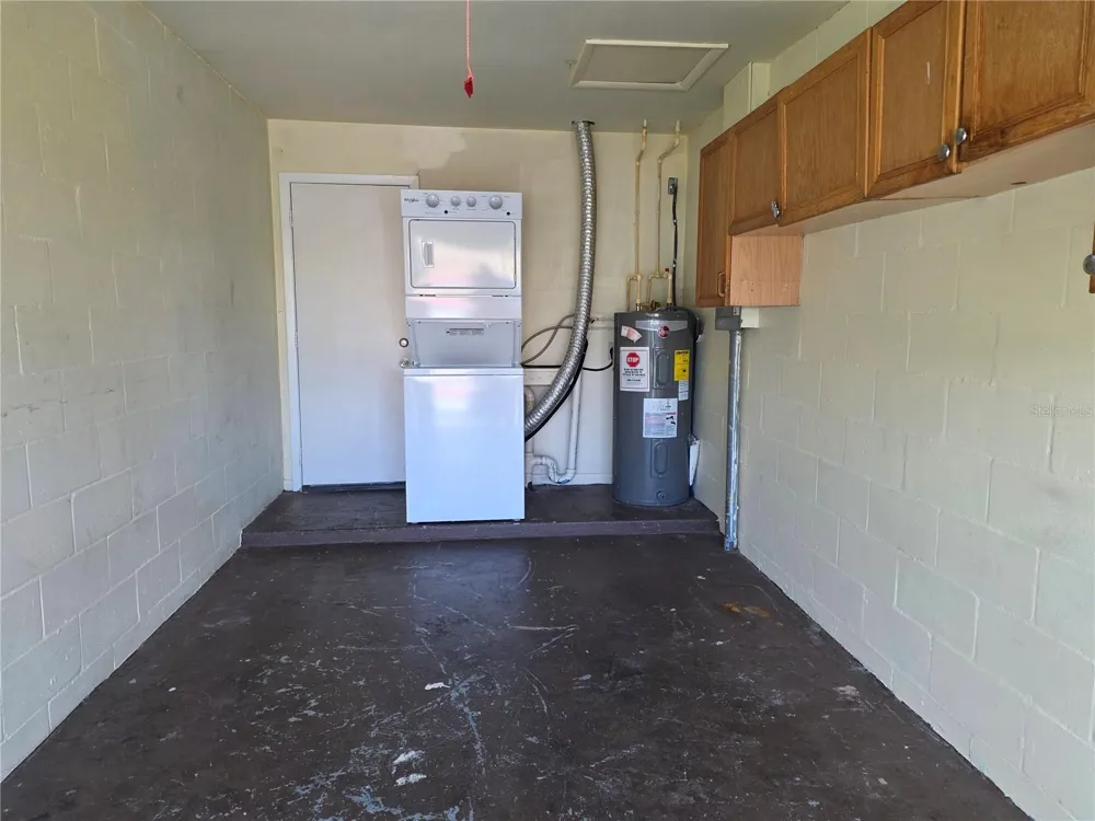 415 S GREENWICH COURT Kissimmee, FL 34758