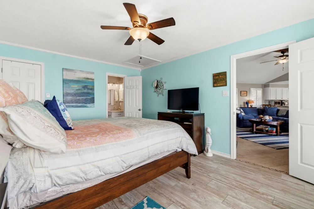 151 Lakeview Drive Point Blank, TX 77364