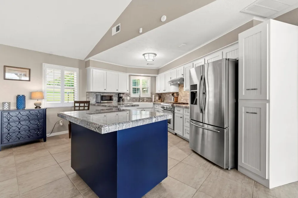 151 Lakeview Drive Point Blank, TX 77364