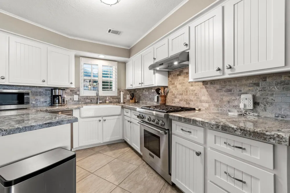 151 Lakeview Drive Point Blank, TX 77364