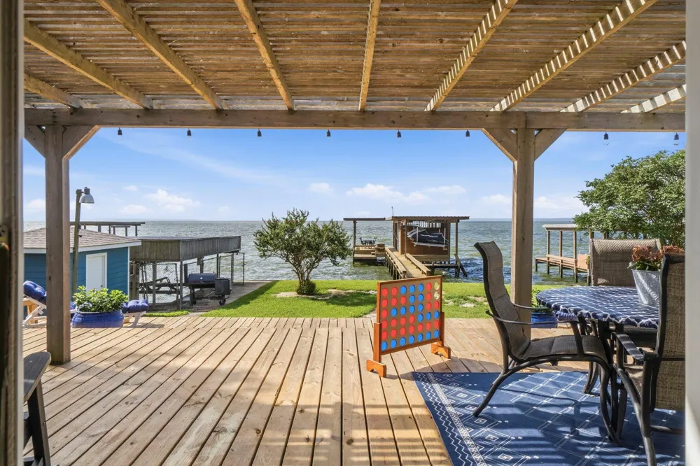 151 Lakeview Drive Point Blank, TX 77364