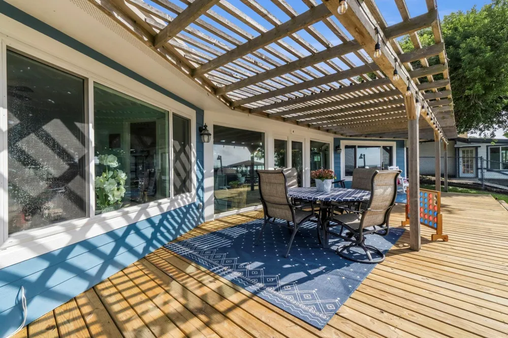 151 Lakeview Drive Point Blank, TX 77364