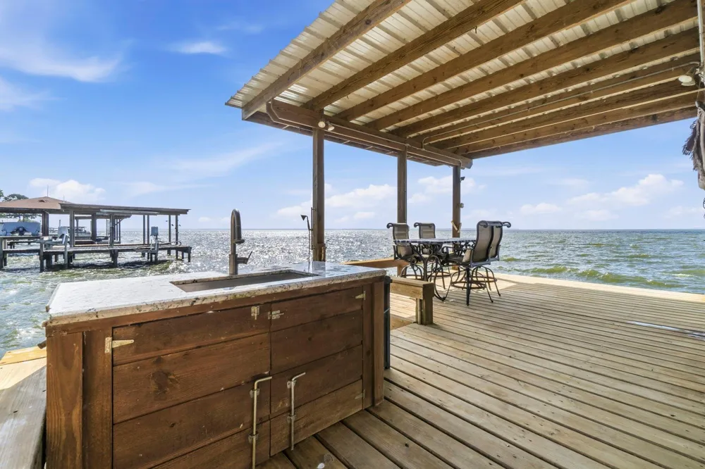 151 Lakeview Drive Point Blank, TX 77364