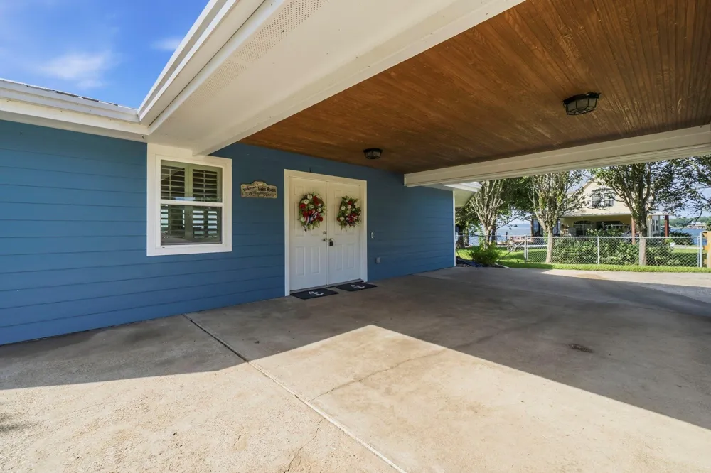 151 Lakeview Drive Point Blank, TX 77364