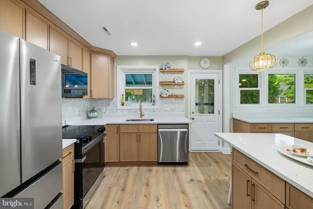 8802 2ND AVENUE Silver Spring, MD 20910
