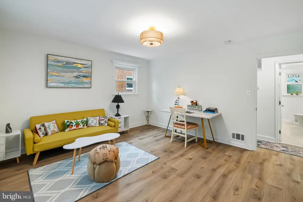 8802 2ND AVENUE Silver Spring, MD 20910