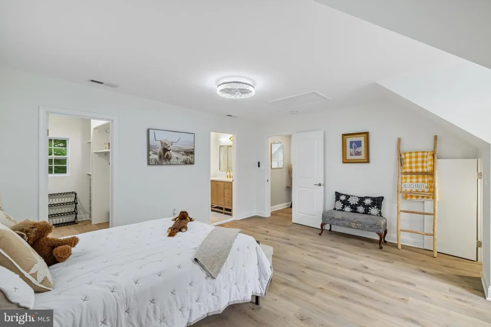 8802 2ND AVENUE Silver Spring, MD 20910