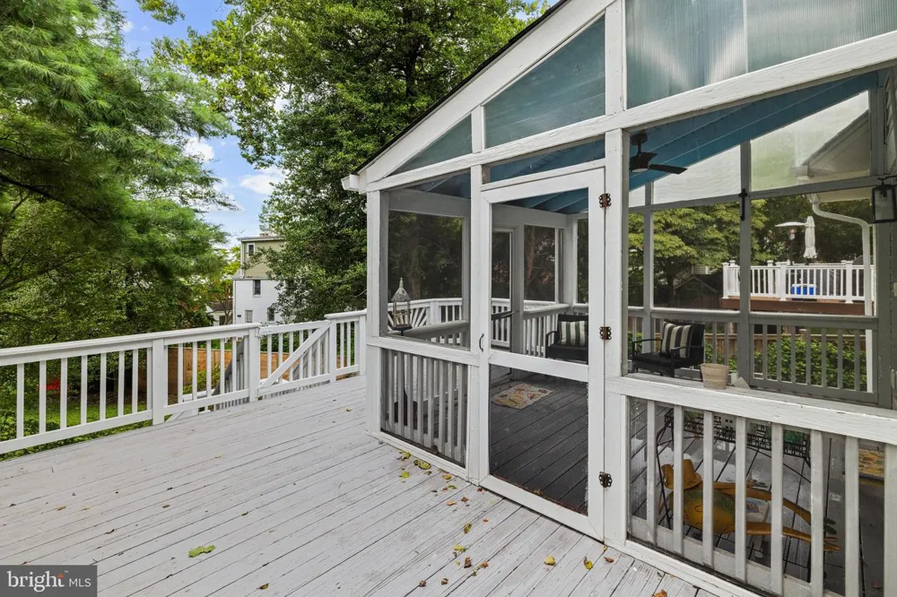 8802 2ND AVENUE Silver Spring, MD 20910