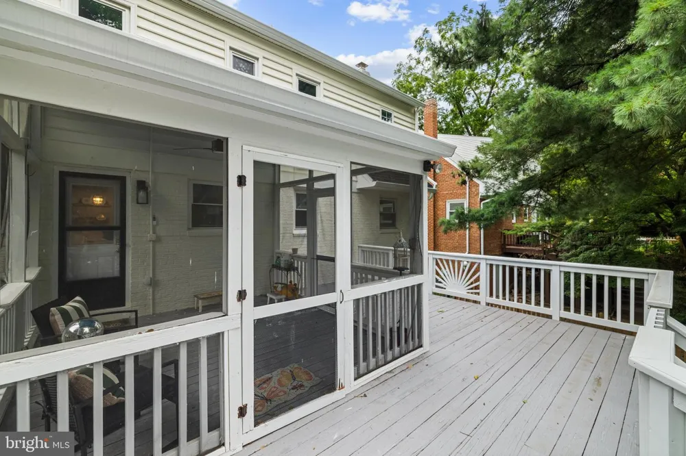 8802 2ND AVENUE Silver Spring, MD 20910
