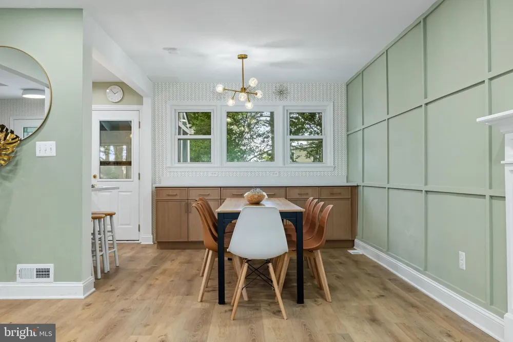 8802 2ND AVENUE Silver Spring, MD 20910
