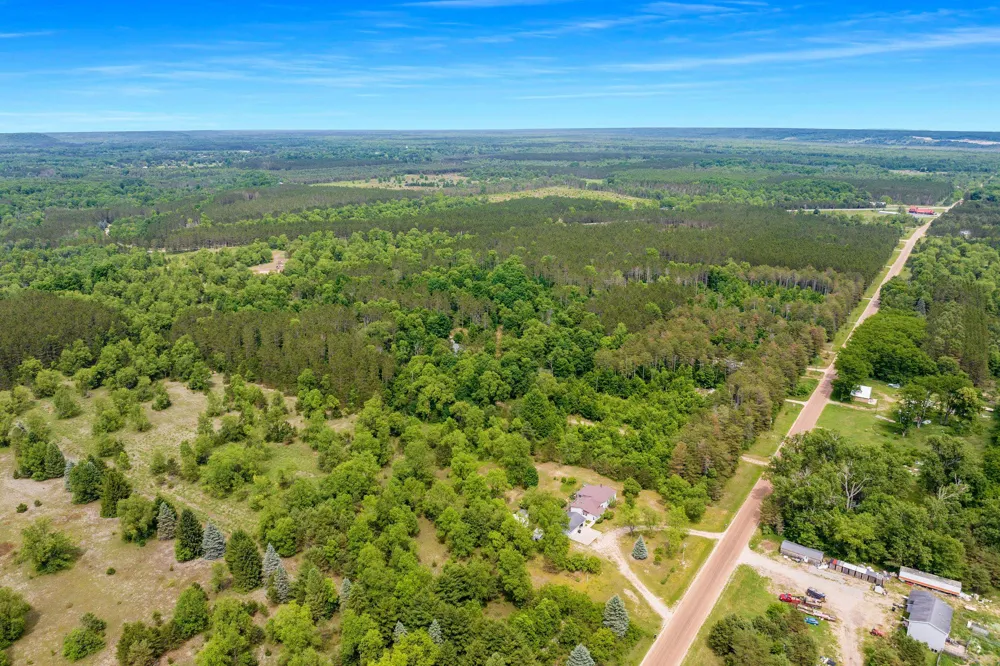 16514 Vondra Road Springdale Township, MI 49683