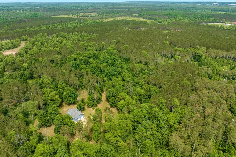 16514 Vondra Road Springdale Township, MI 49683