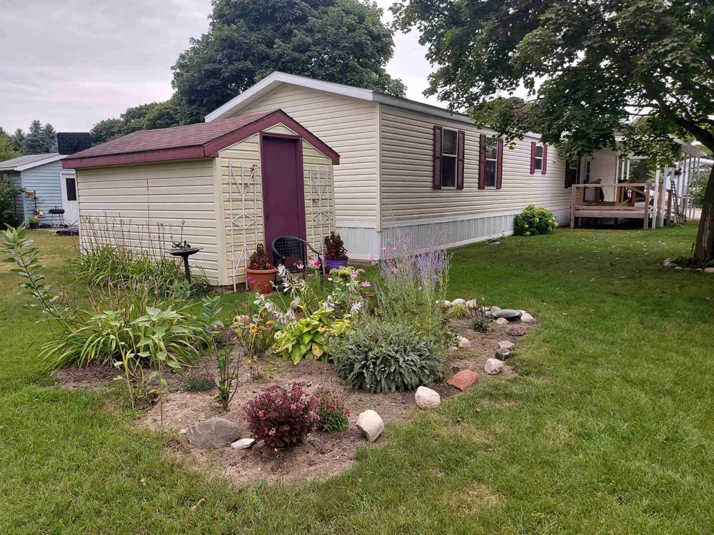 1671 David Place Garfield Charter Township, MI 49686