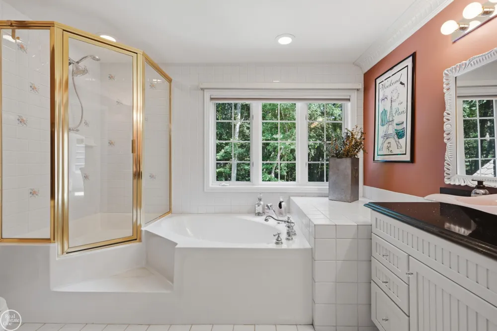3180 Canyon Oaks Trail Milford Charter Township, MI 48380