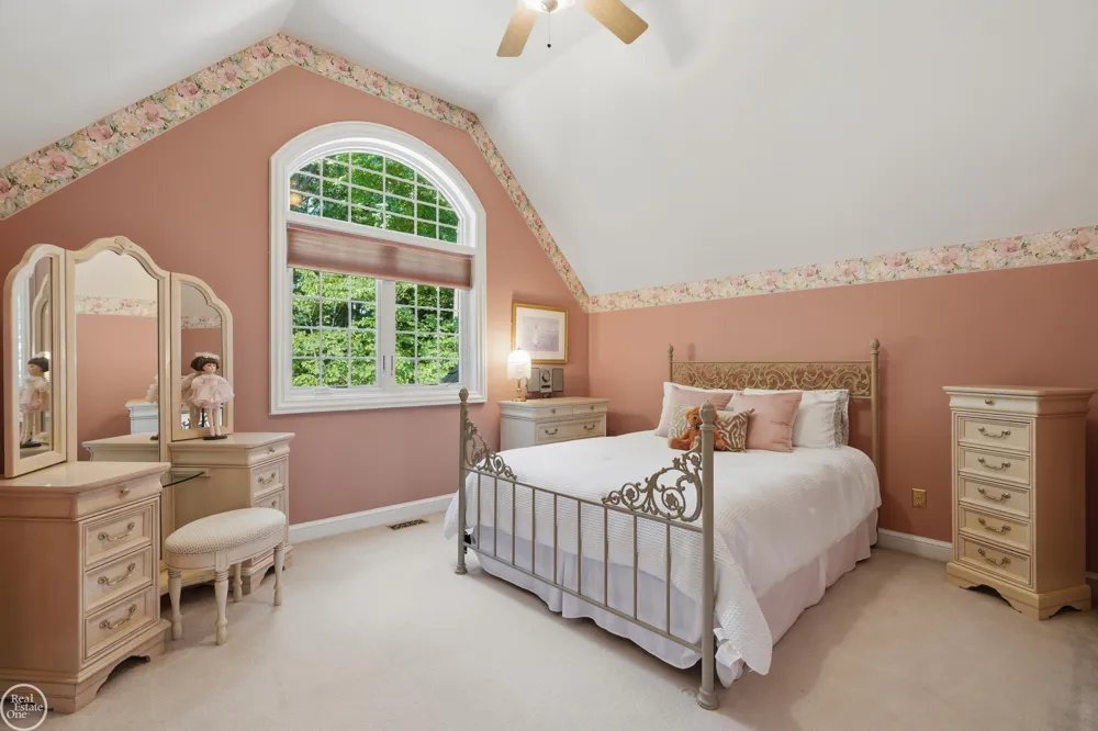 3180 Canyon Oaks Trail Milford Charter Township, MI 48380