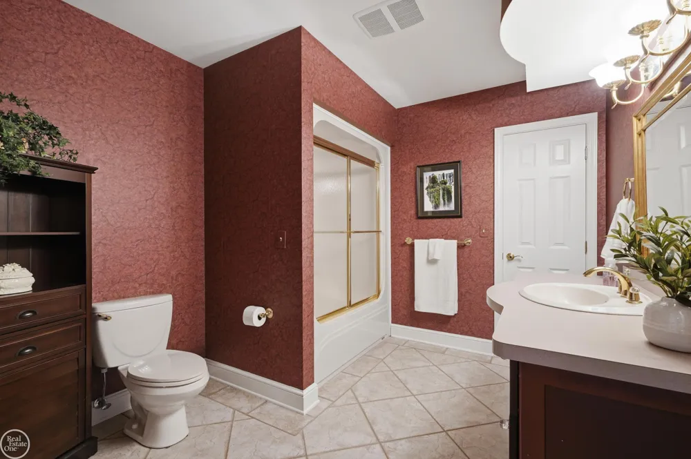 3180 Canyon Oaks Trail Milford Charter Township, MI 48380