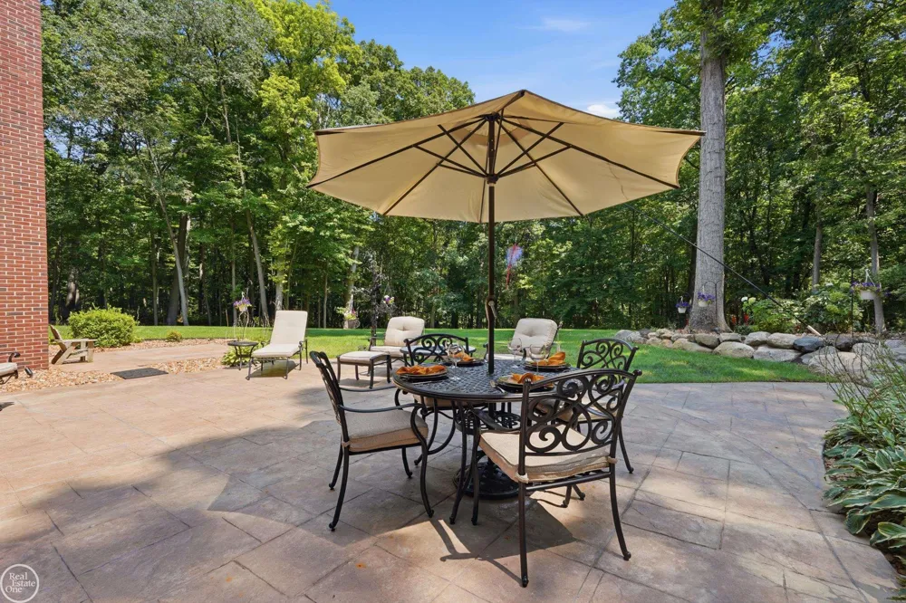 3180 Canyon Oaks Trail Milford Charter Township, MI 48380