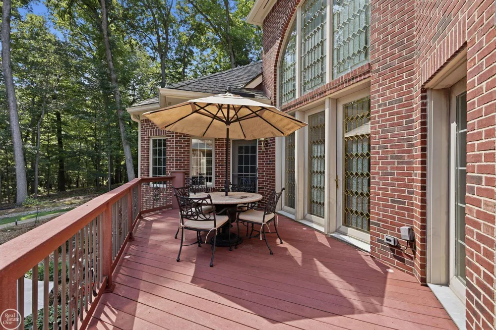 3180 Canyon Oaks Trail Milford Charter Township, MI 48380