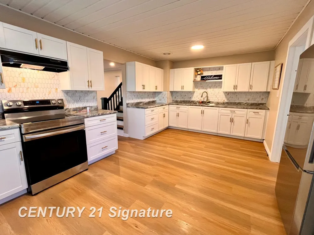 1450 Timothy Street Saginaw Charter Township, MI 48638